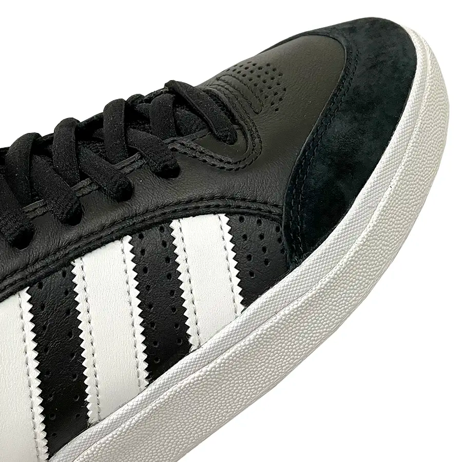 Adidas Skateboarding Tyshawn Low Shoe