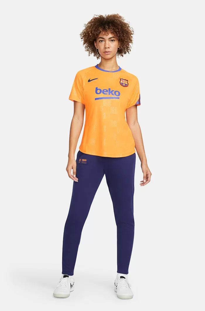 FC Barcelona orange pre-match shirt 21/22 – Women's