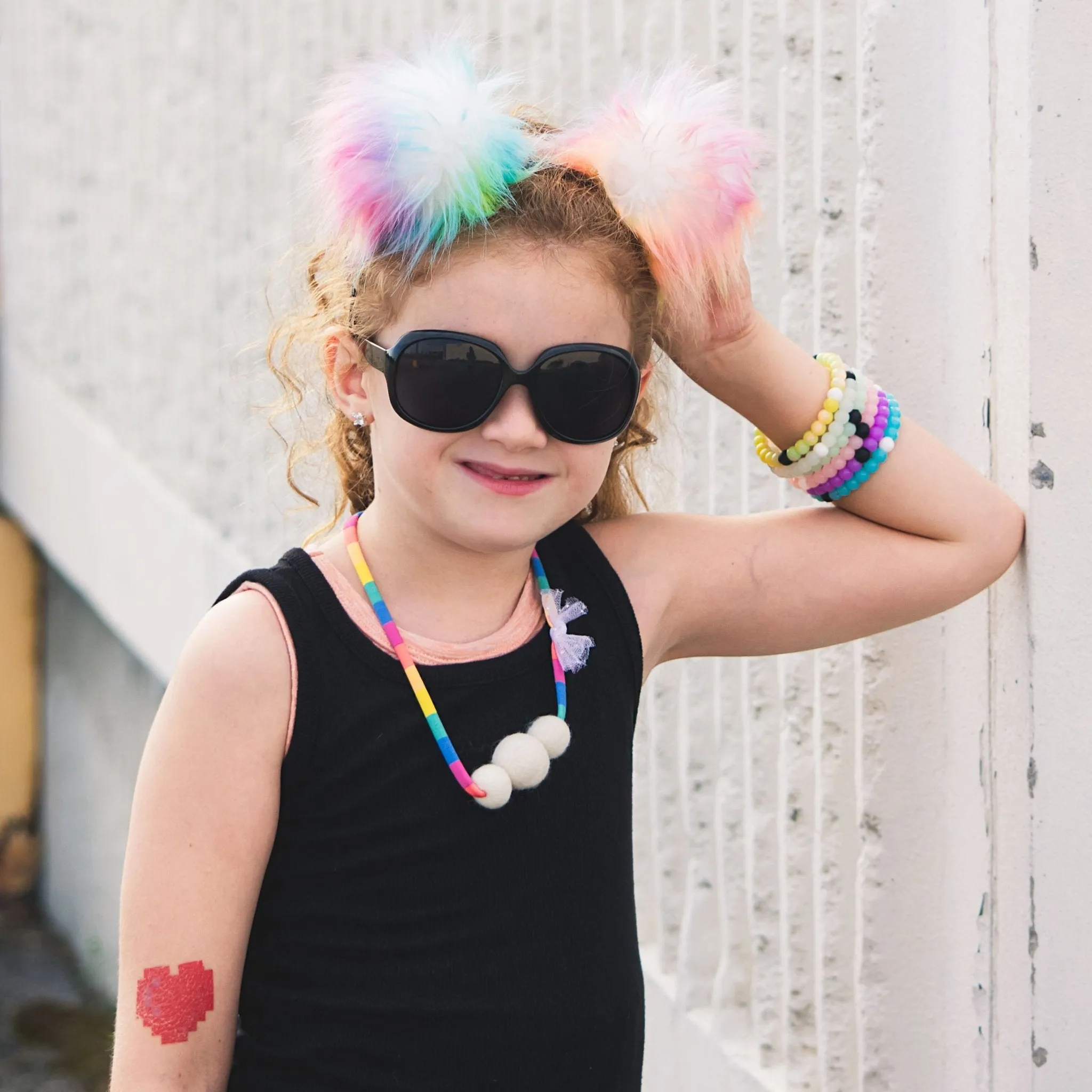 Glow In The Dark Beaded Bubble Bracelets - 6 Pack