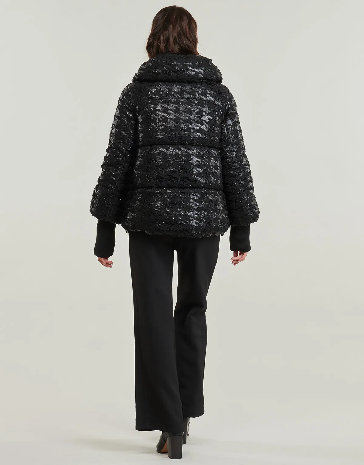 Guess MELIE HOUNDSTOOTH PUFFER