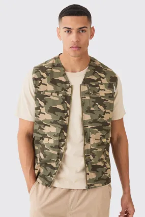 Jackets & Coats | Camo Twill Utility Vest | boohooMAN