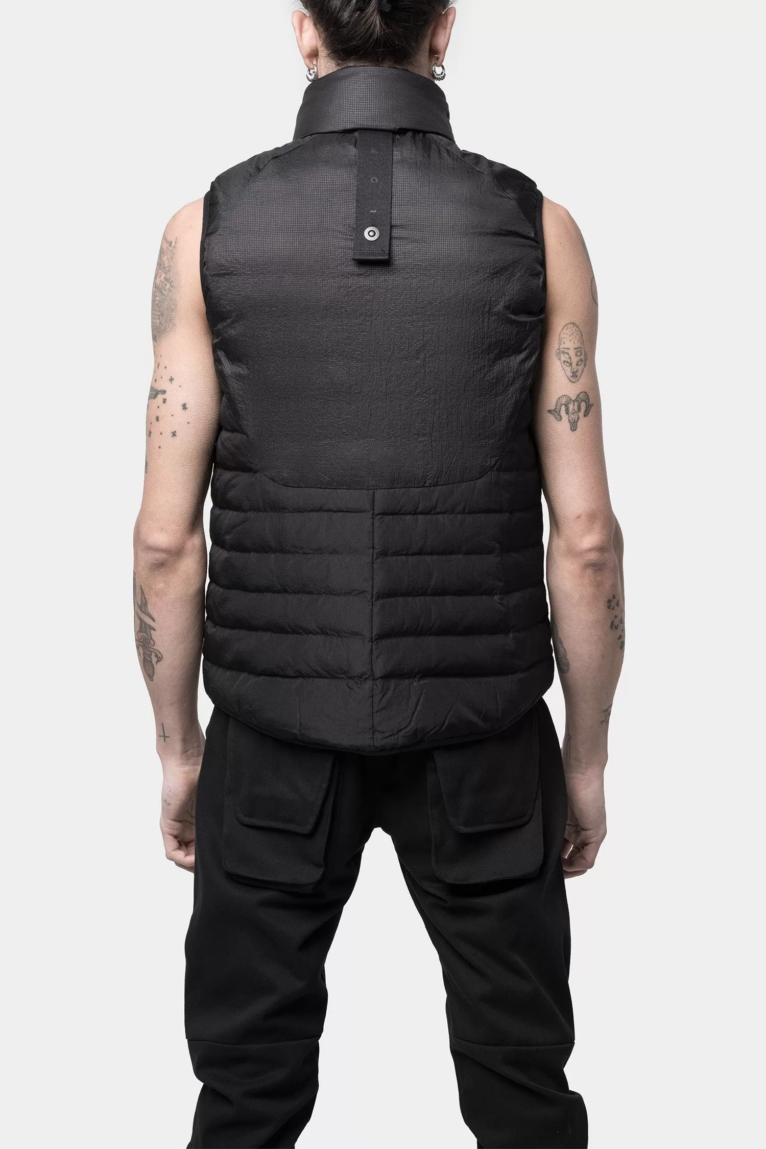 Lightweight down puffer vest