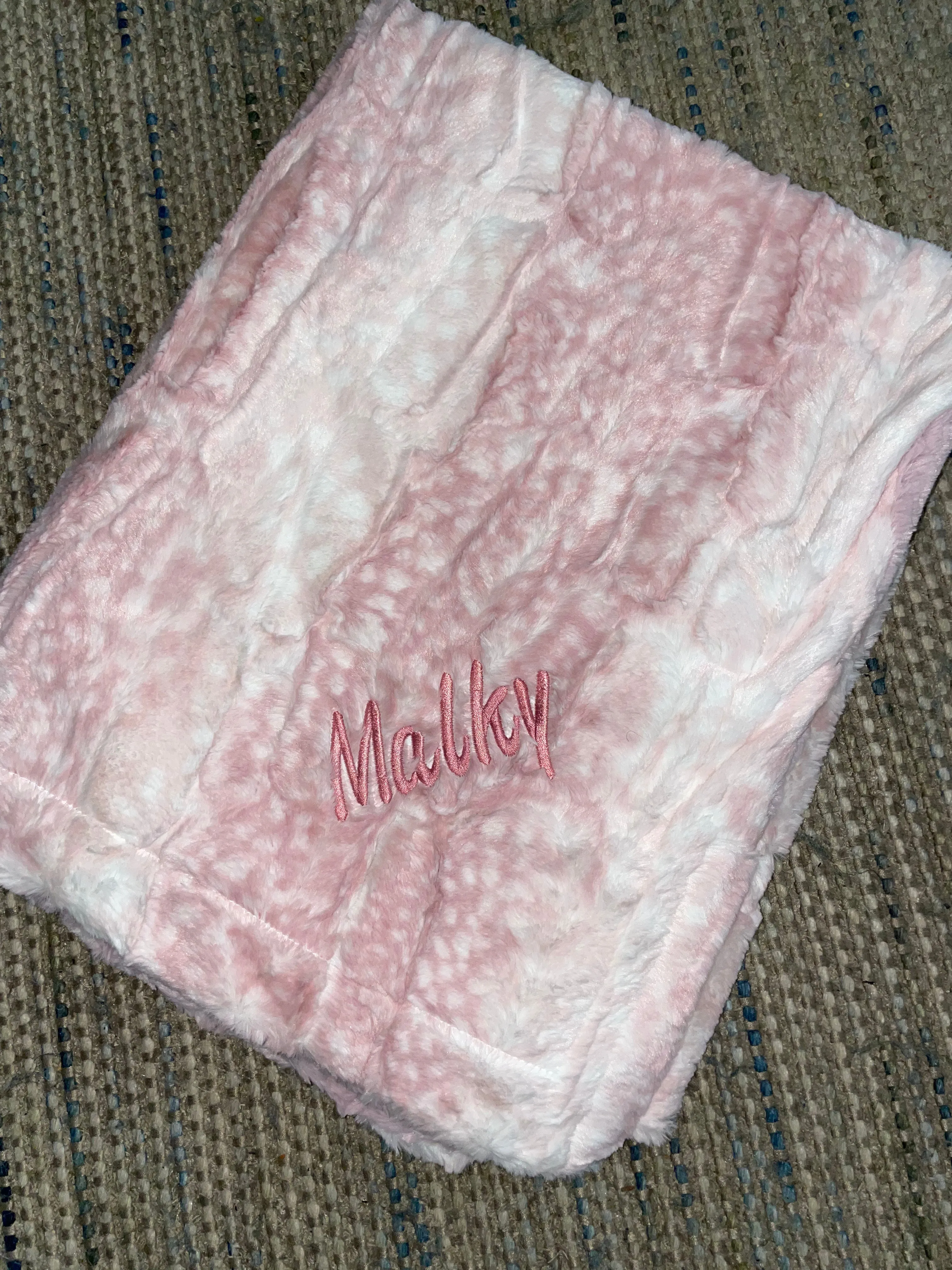 Zandino Noah Mauve Minky Blanket